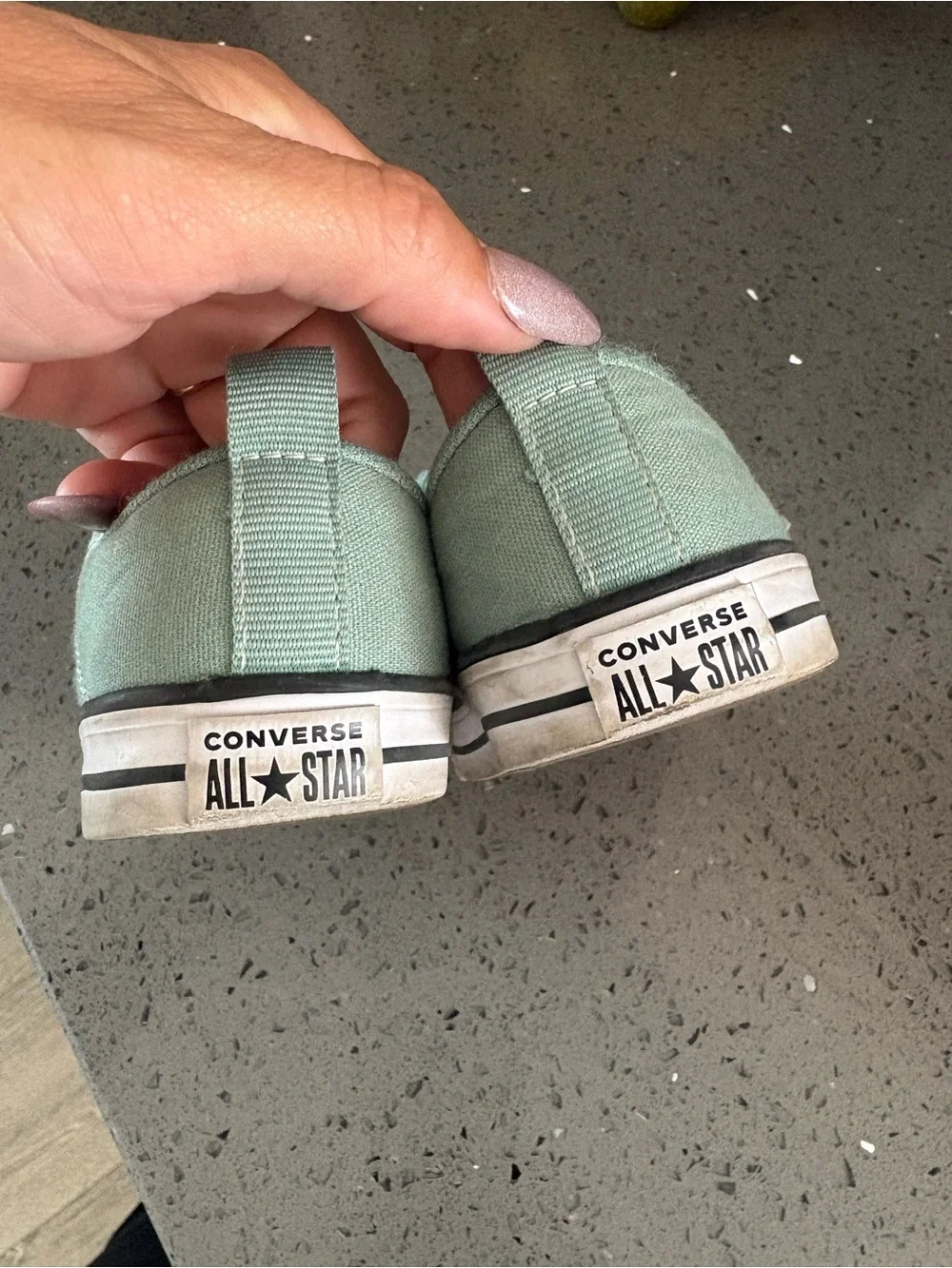 Converse Kids Low-Top Velcro Sneakers in Mint size 8c